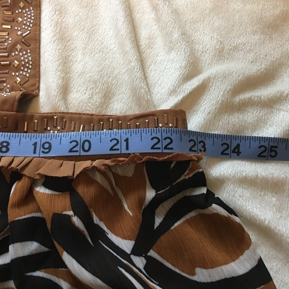 Cato Black and White Boxy Tank Top - Picture 7 of 8